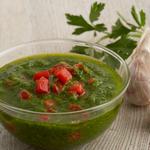 Petersilienpesto mit gerösteten Paprika