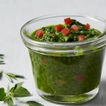 بيستو البقدونس مع إكليل الجبل والأوريجانو