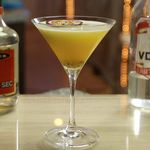 Cosmopolitan-Cocktail mit Passionsfrucht
