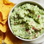Avocadosauce mit Joghurt und Sauerrahm