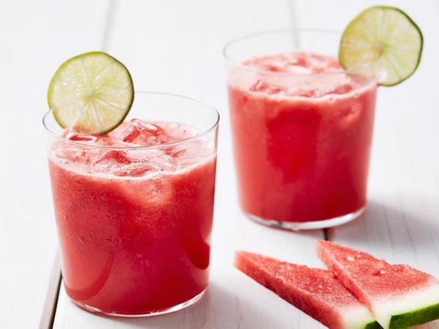 Zubereitung - Wassermelonen-Rum-Cocktail
