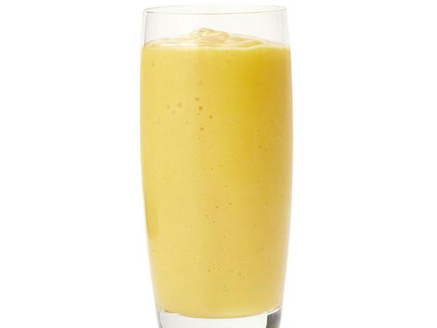 Wie man Mango-Lassi zubereitet