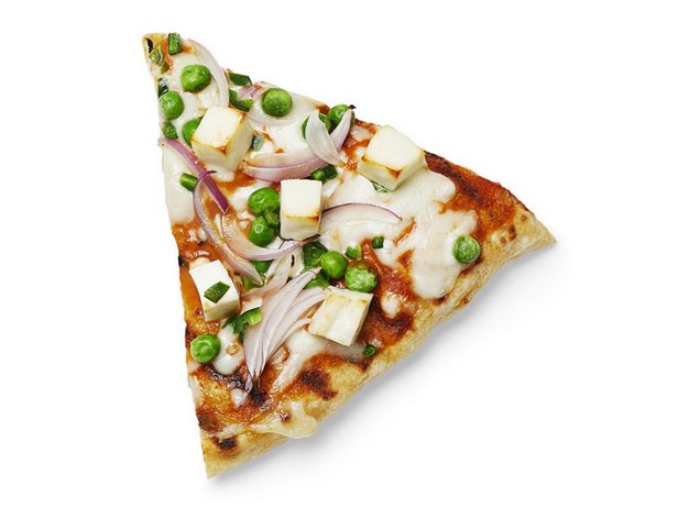 Pizza mit Curry und Paneer