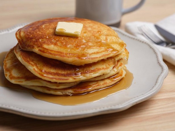 So macht man die besten Sauermilchpfannkuchen