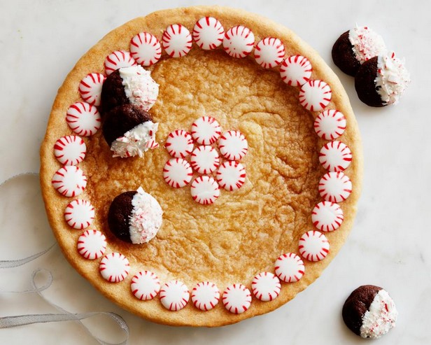 طبق كعكات العيد اللذيذ