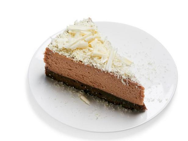 Wie man einen dreifachen Schokoladen-Käsekuchen zubereitet