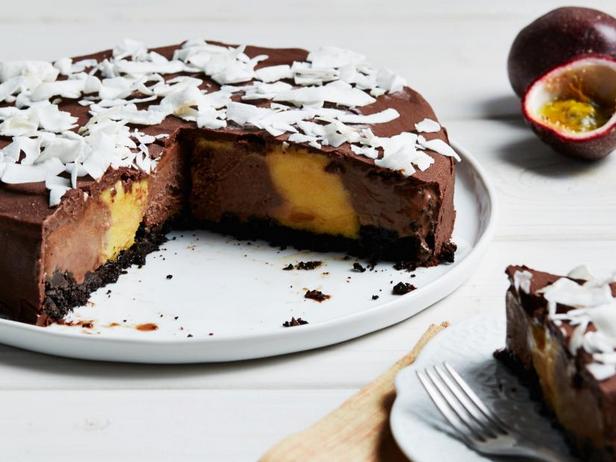 Rezept für Schokoladen-Passionsfrucht-Eiscremetorte