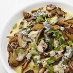 Polenta mit Pilzen und Gorgonzola