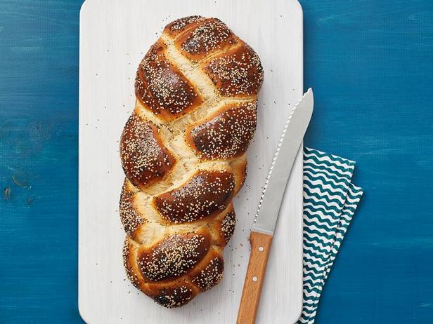 Üzeri Malzemelerle Challah Nasıl Yapılır?