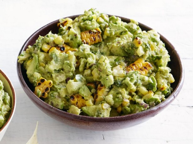 Zubereitung - Guacamole mit gegrilltem Mais