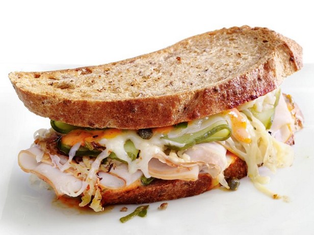 Truthahn-Reuben-Sandwiches