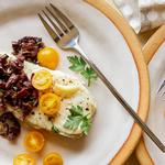 Gebackener Heilbutt in Wein mit Kräutern