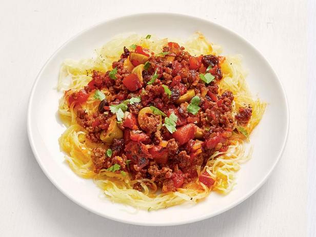 Come preparare il picadillo di manzo con spaghetti di zucca