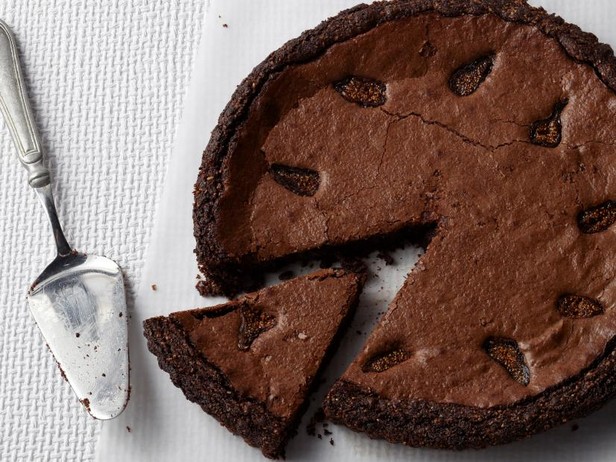 Come preparare una crostata al cioccolato e frangipane senza glutine