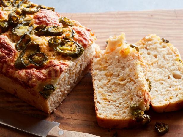 Rezept für Jalapeño-Cheddar-Bierbrot