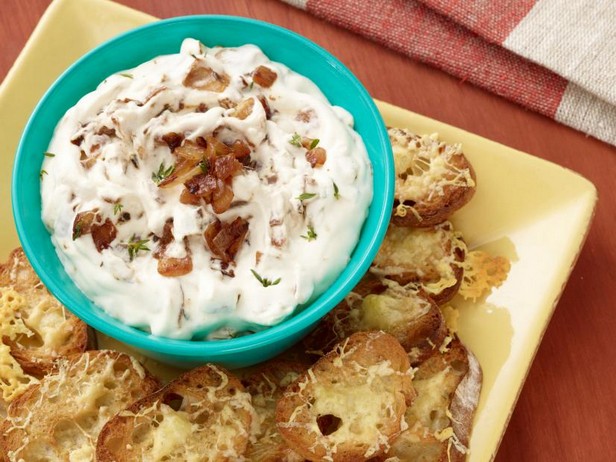 Rezept für französischen Zwiebeldip mit Käsetoast