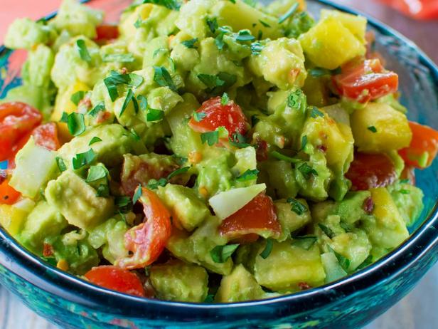 Wie man Avocado-Salsa zubereitet