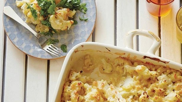 Wie man Blumenkohl-Makkaroni mit Käse zubereitet
