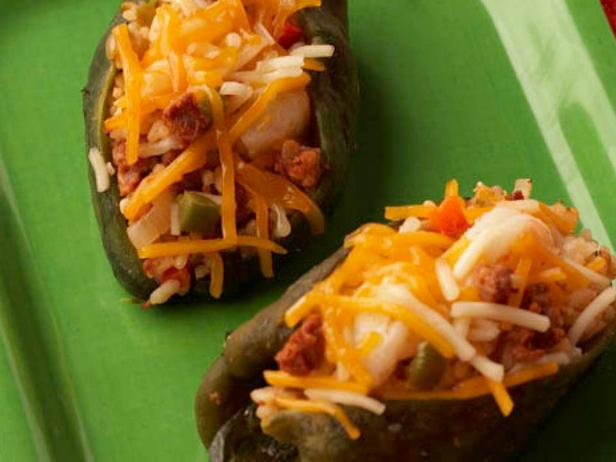 Zubereitung - Gefüllte Poblano-Paprika mit Reis, Chorizo ​​und Garnelen