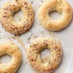 Bagels aus zwei Zutaten