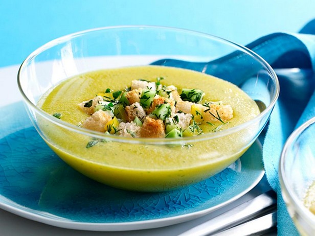 شوربة الخيار الباردة