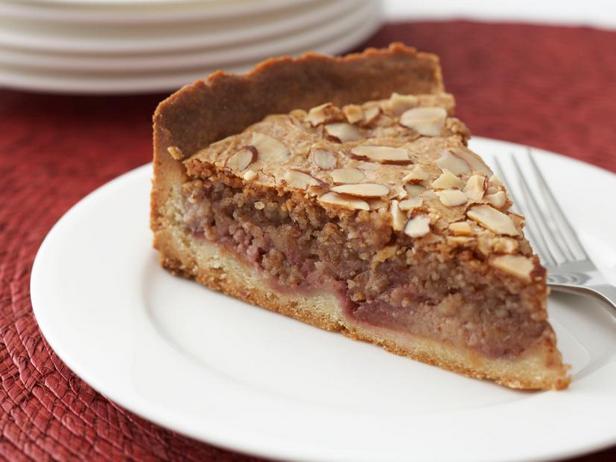 Wie man Pflaumen-Mandel-Kuchen zubereitet