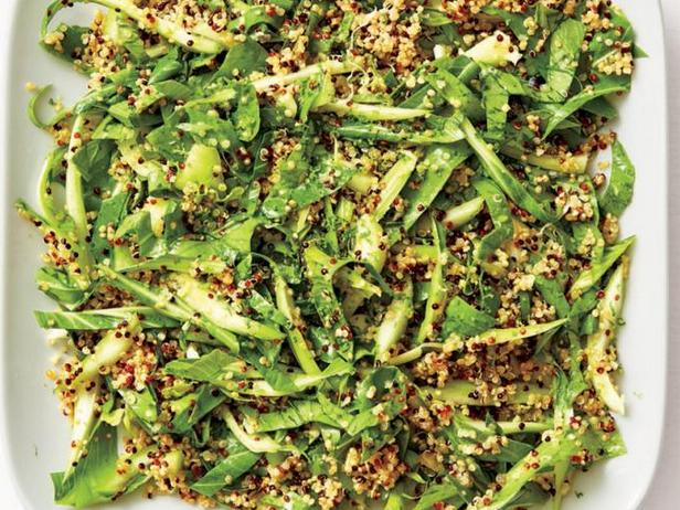 Πώς να φτιάξετε κινόα με jalapeño, λάιμ και bok choy