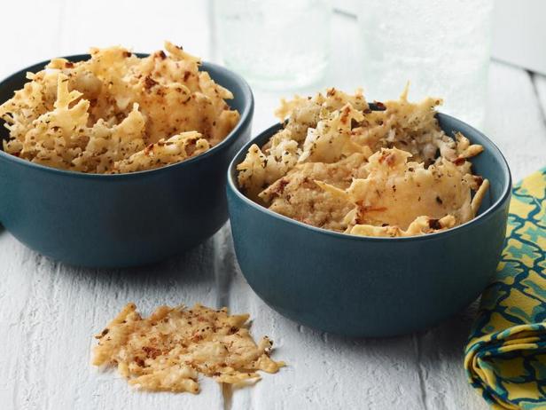 Zubereitung - Blumenkohlchips mit Knoblauch und Kräutern