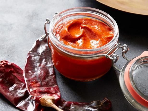 Wie man Harissa zubereitet
