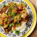 باذنجان حار على الطريقة الهندية في قدر الطهي البطيء