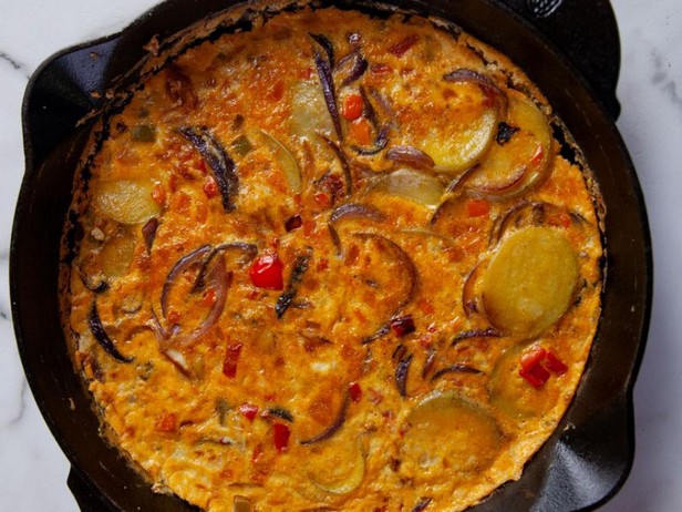 Wie man eine Tex-Mex-Frittata zubereitet