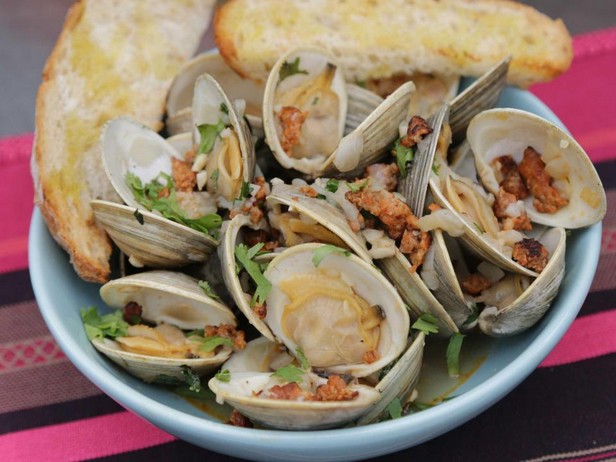 Zubereitung - Gegrillte Venusmuscheln mit Chorizo ​​und Tequila