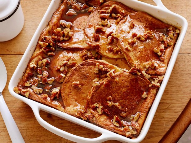 Zimt-Pekannuss-Pfannkuchen-Frühstücksauflauf