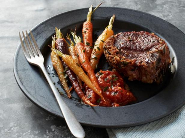 Zubereitung - Natürliche Lammkoteletts mit Tomaten-Minz-Marmelade
