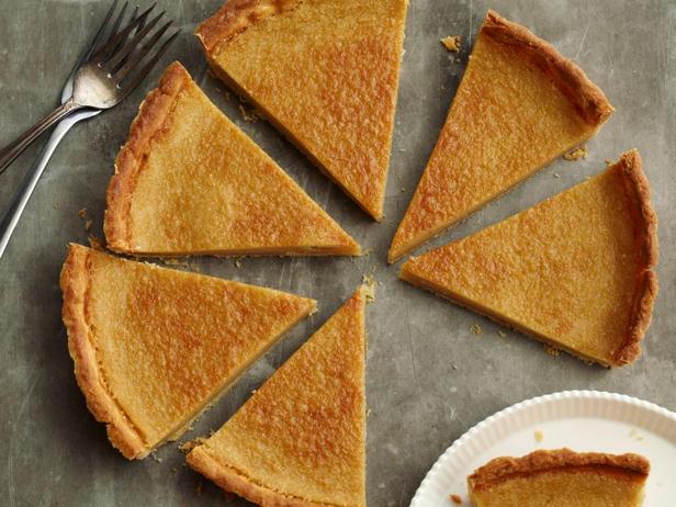Wie man Ahorntarte mit Buttermilch zubereitet