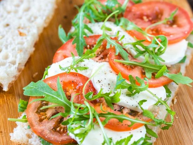 Zubereitung - Focaccia-Tee-Sandwich mit Oliven