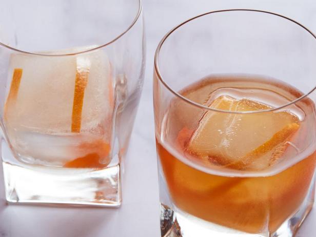 Kuinka tehdä vanhanaikainen cocktail