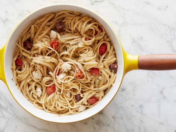 Rezept für Pesto-Linguine aus einem Topf