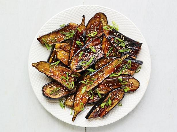 Rezept für koreanisch zubereitete gebackene Auberginen mit Glasur