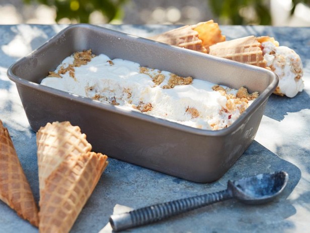 Honig-, Erdnussbutter- und Chili-Eiscreme ohne Eismaschine
