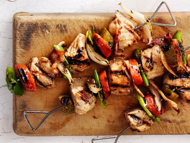 Schaschlik aus drei Schweinefleischsorten