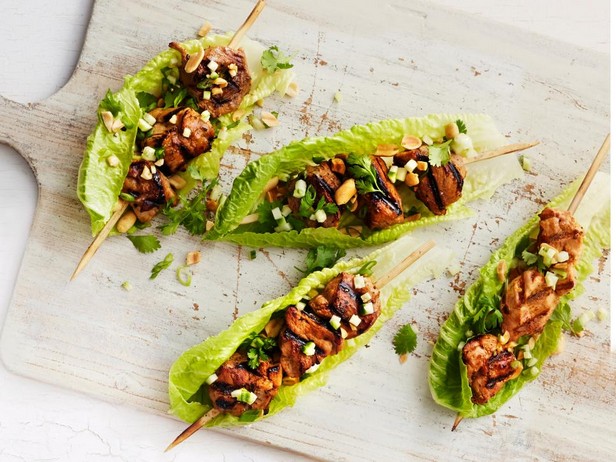 Schweinefleischspieße mit Kokosnuss und Limette
