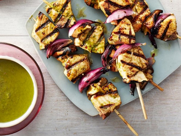 Schwertfisch-Kebabs mit Shiitake-Pilzen
