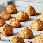 Kokosmakronen mit getrockneten Aprikosen