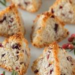 Kokos-Cranberry-Macarons