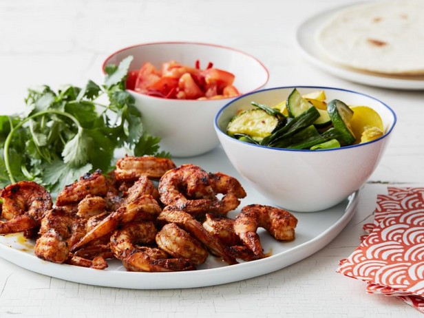 Garnelen- und Zucchini-Fajitas
