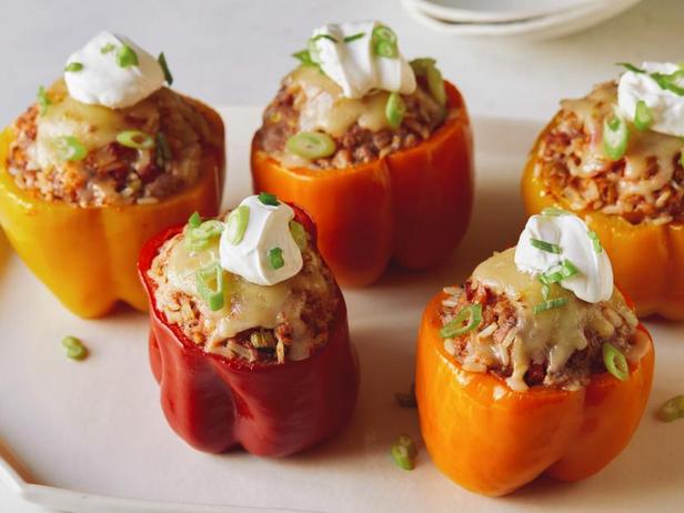 So bereiten Sie gefüllte Paprika im Slow Cooker zu