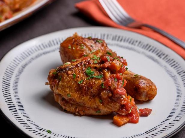 En İyi Tavuk Cacciatore Nasıl Yapılır?