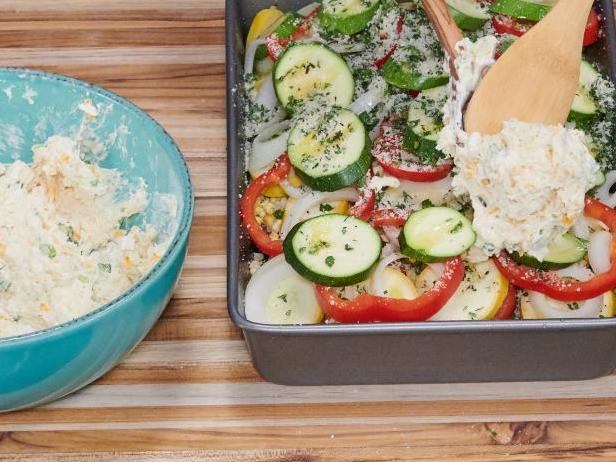 Gemüseauflauf mit Käsekruste