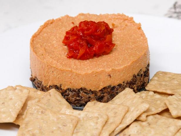 Rezept für veganen gesalzenen Pimento-Käsekuchen
